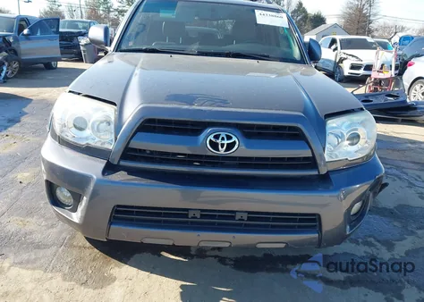 2007 Toyota 4Runner Limited V6 z USA, uszkodzony, nr VIN JTEZU17R170096832